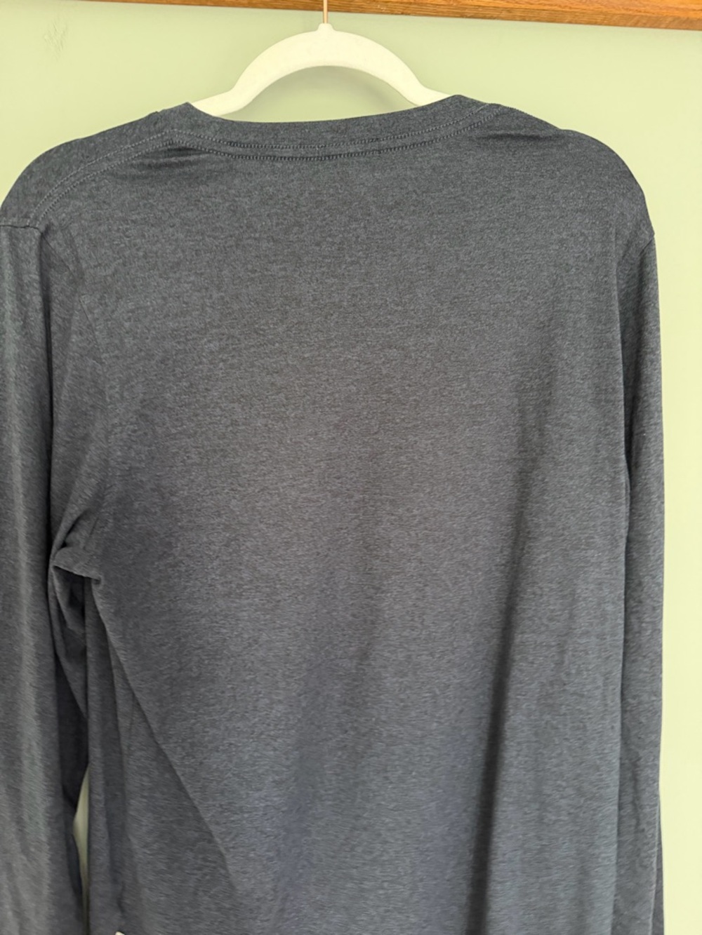 Onia "Sun Tee" Deep Indigo Long Sleeve Shirt Outdoor Casual Gorpcore - Picture 9 of 16